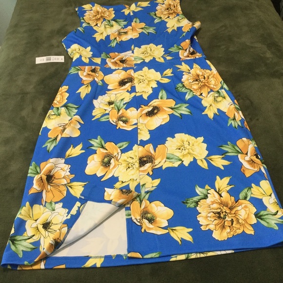 Glamour - Blue Sleeveless Floral Dress - Picture 5 of 7